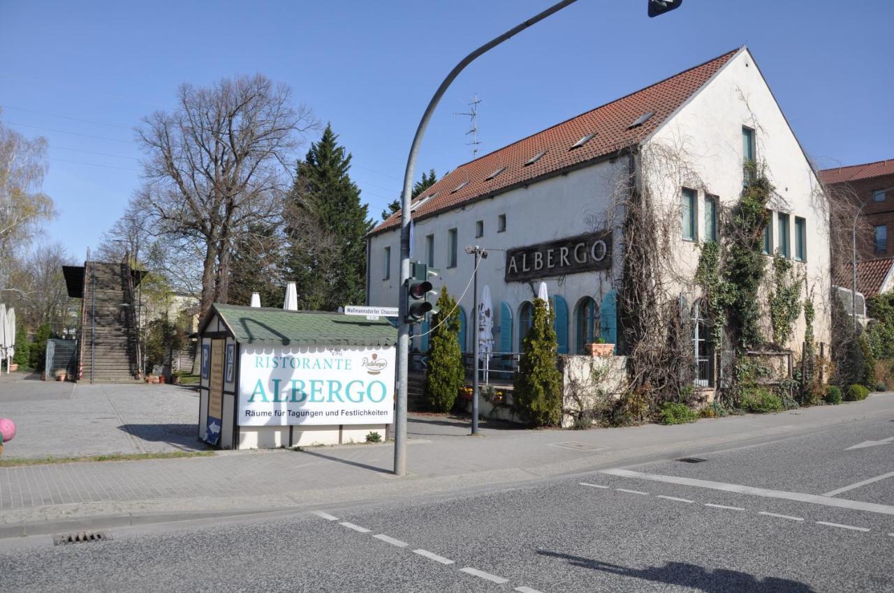 Gardenoasisberlinairport Lägenhet Schönefeld Exteriör bild