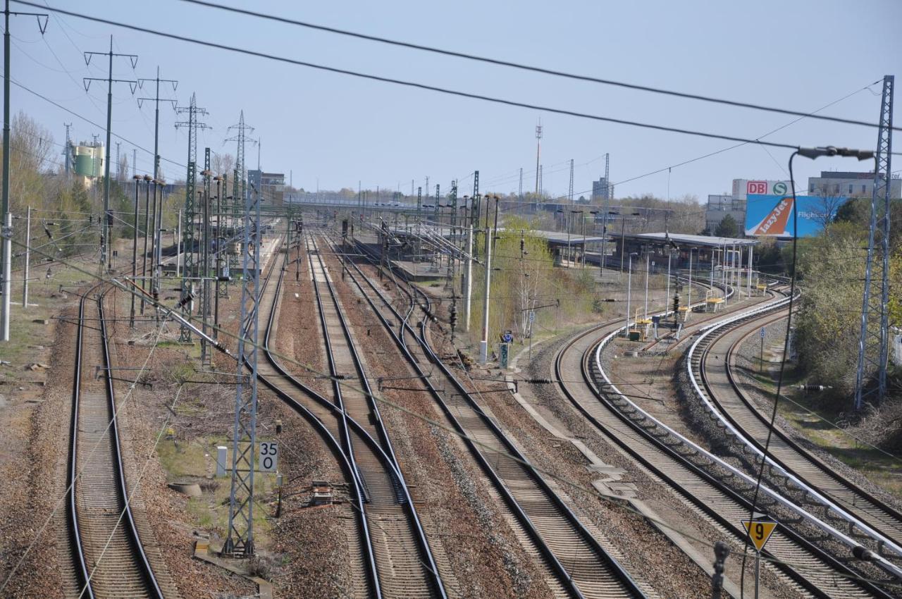 Gardenoasisberlinairport Lägenhet Schönefeld Exteriör bild